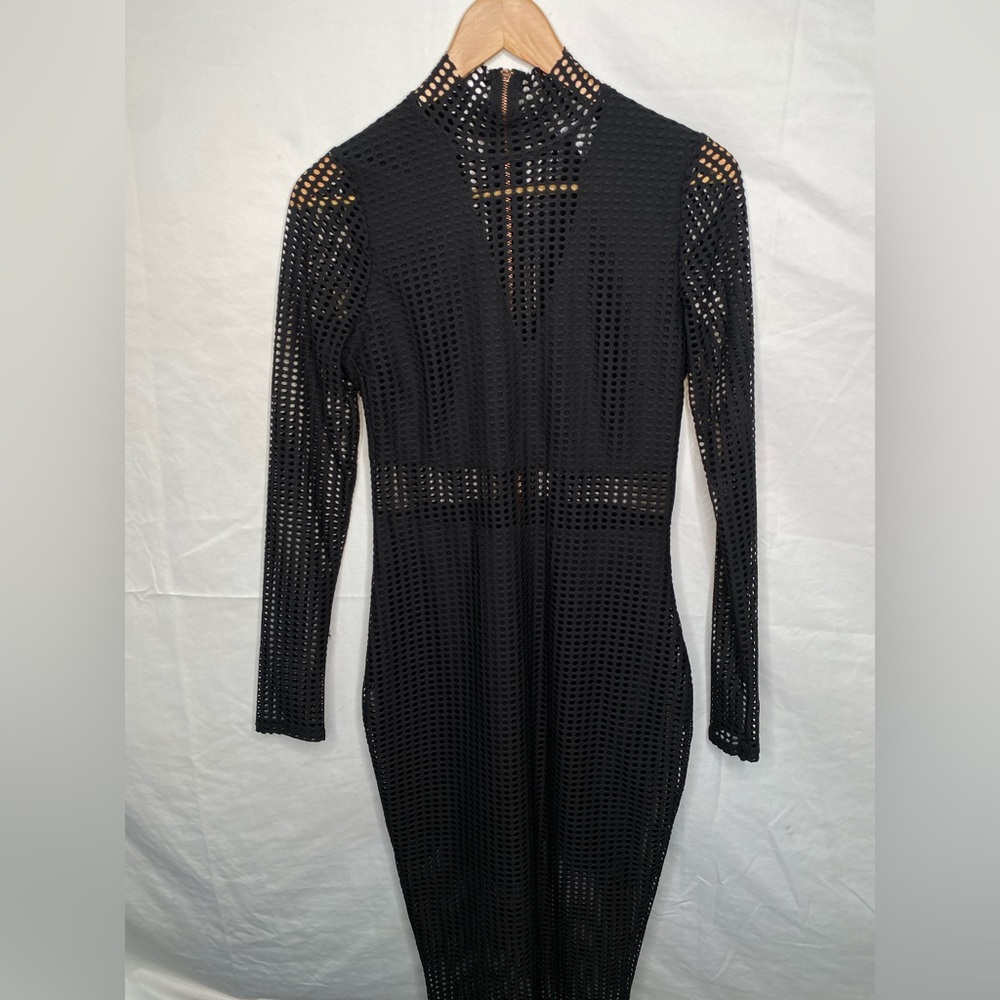 Love,fine Black body con sheer mesh medium dress preowned in perfect condition